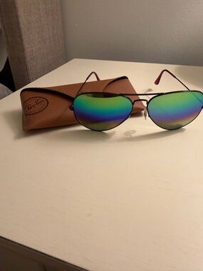 Ray-Ban Aviator Sunglasses with Mirrored Green Lenses and Purple Temples